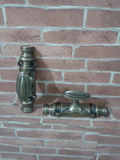 Brass knob code JBL1653 size L: 138 mm.Wide 35 mm.