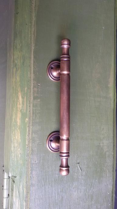 Brass Handle Item code C.004 size long 190 mm.D: 12mm. base 32mm.